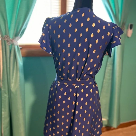 ๐2 for $13๐ SHEIN belted dress - Picture 4 of 5